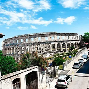 Appartement Colosseum View, Pula